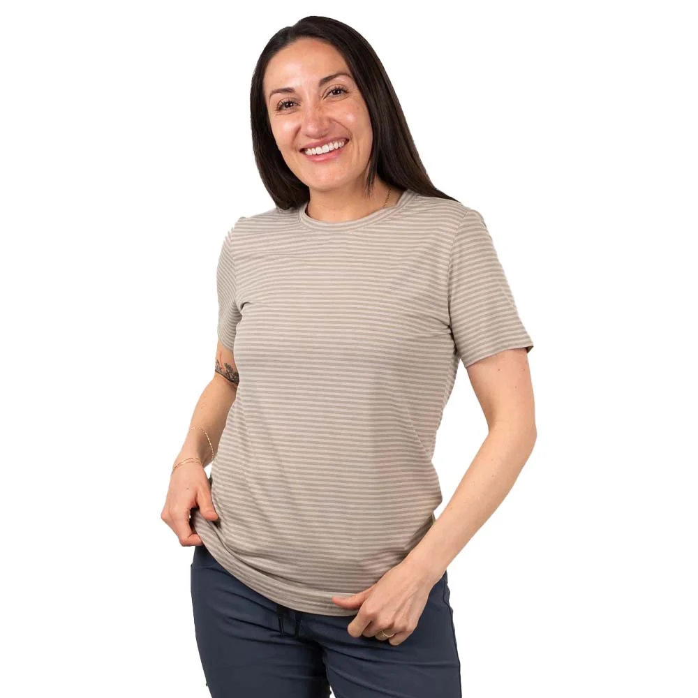 Belong Designs Women's Core Traverse Tek Tee - Image 8