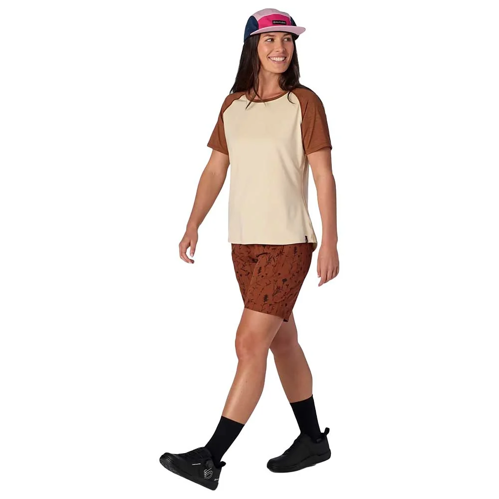 Flylow Women's Jessi T-Shirt - Image 3