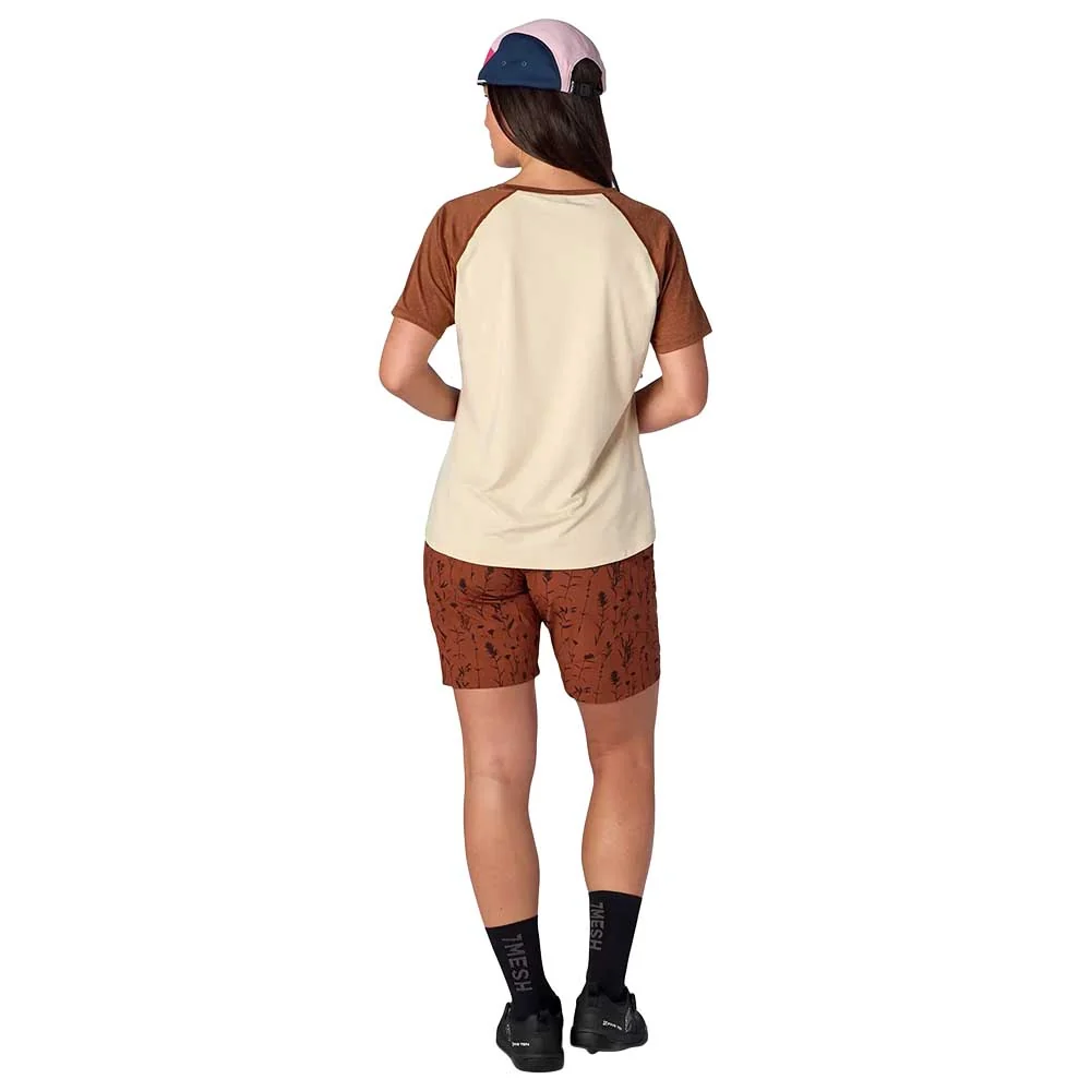 Flylow Women's Jessi T-Shirt - Image 4