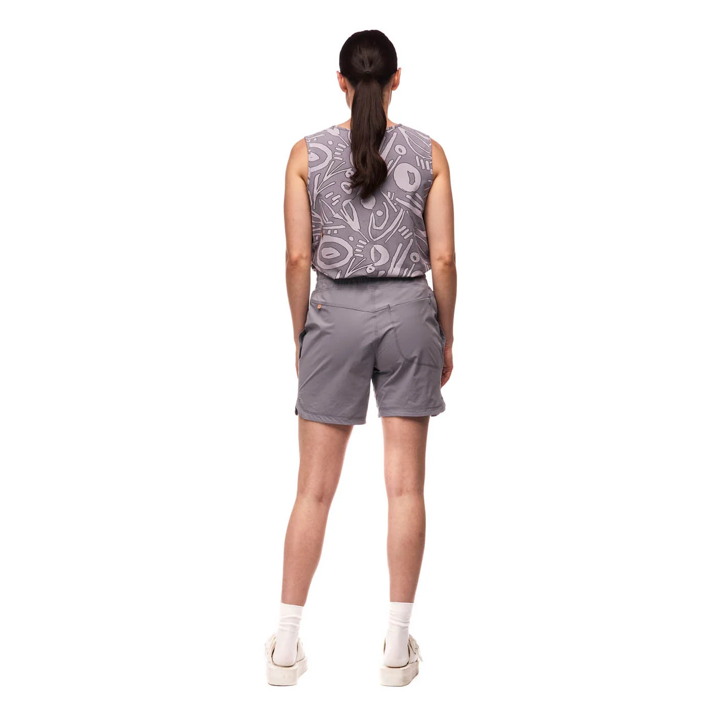 Indyeva Women's Sahra II 6in Shorts - Image 6