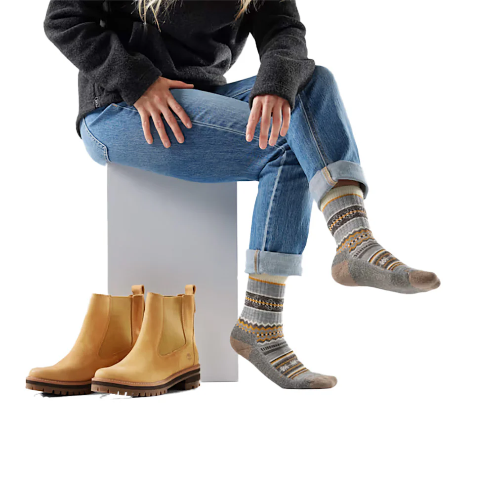 Smartwool Everyday Cozy Snowed In Sweater Crew Socks - Image 5