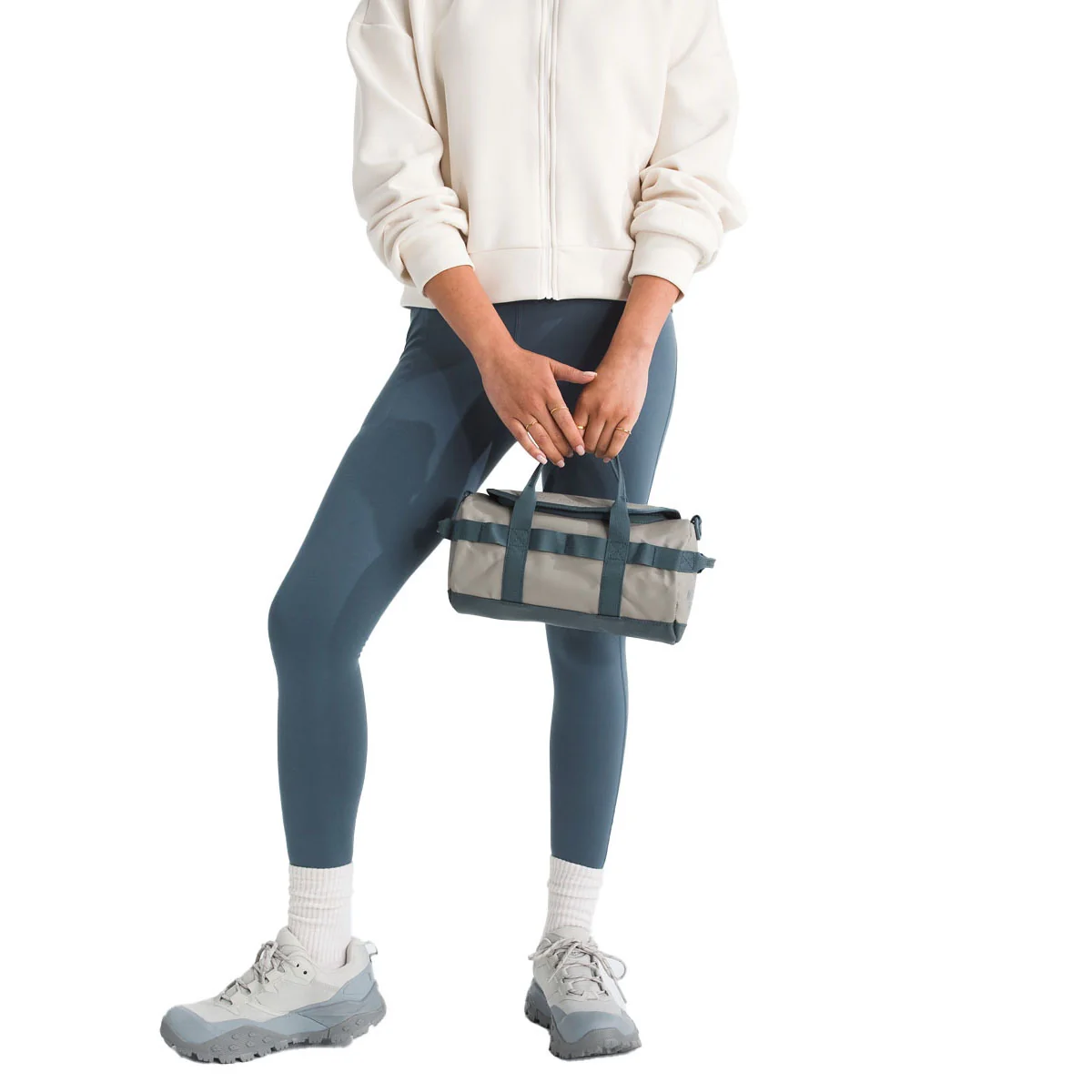 The North Face Base Camp Duffel Shoulder Bag - Image 5