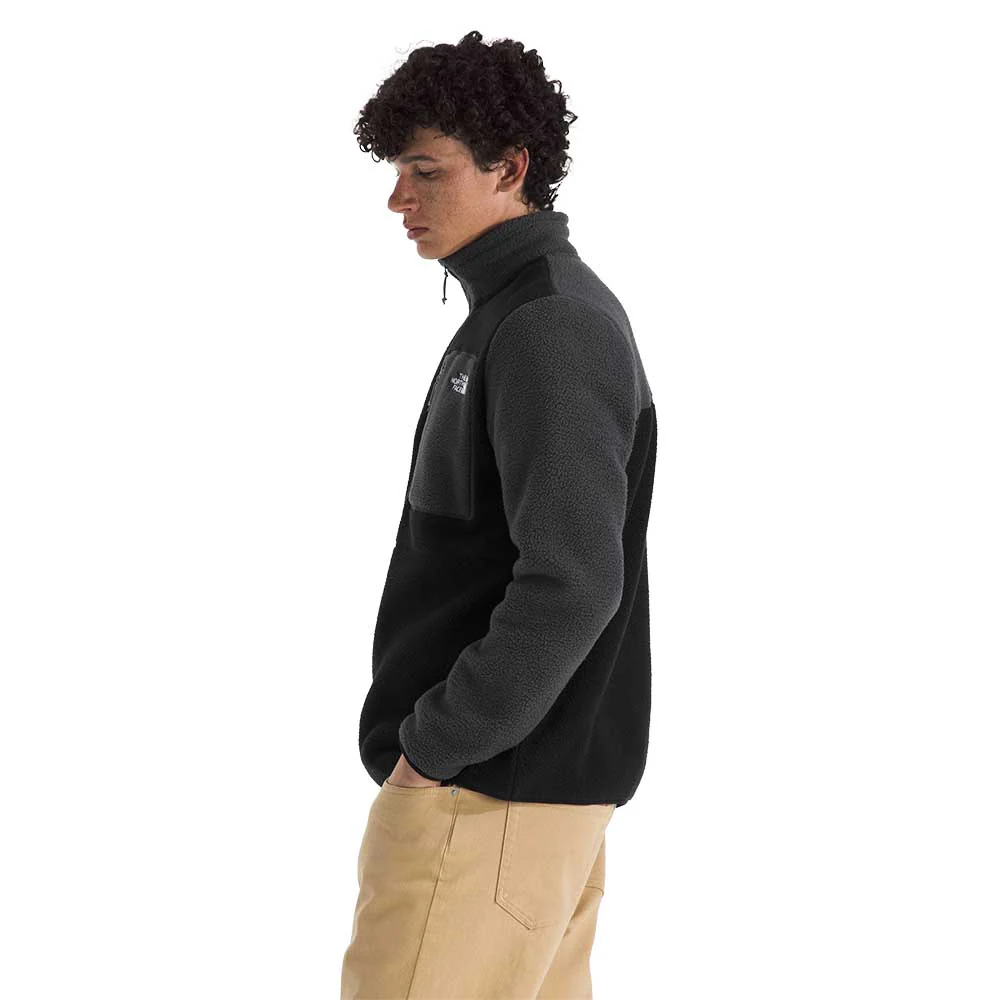 The North Face Men's Yumiori 1/4 Zip Jacket - Image 7