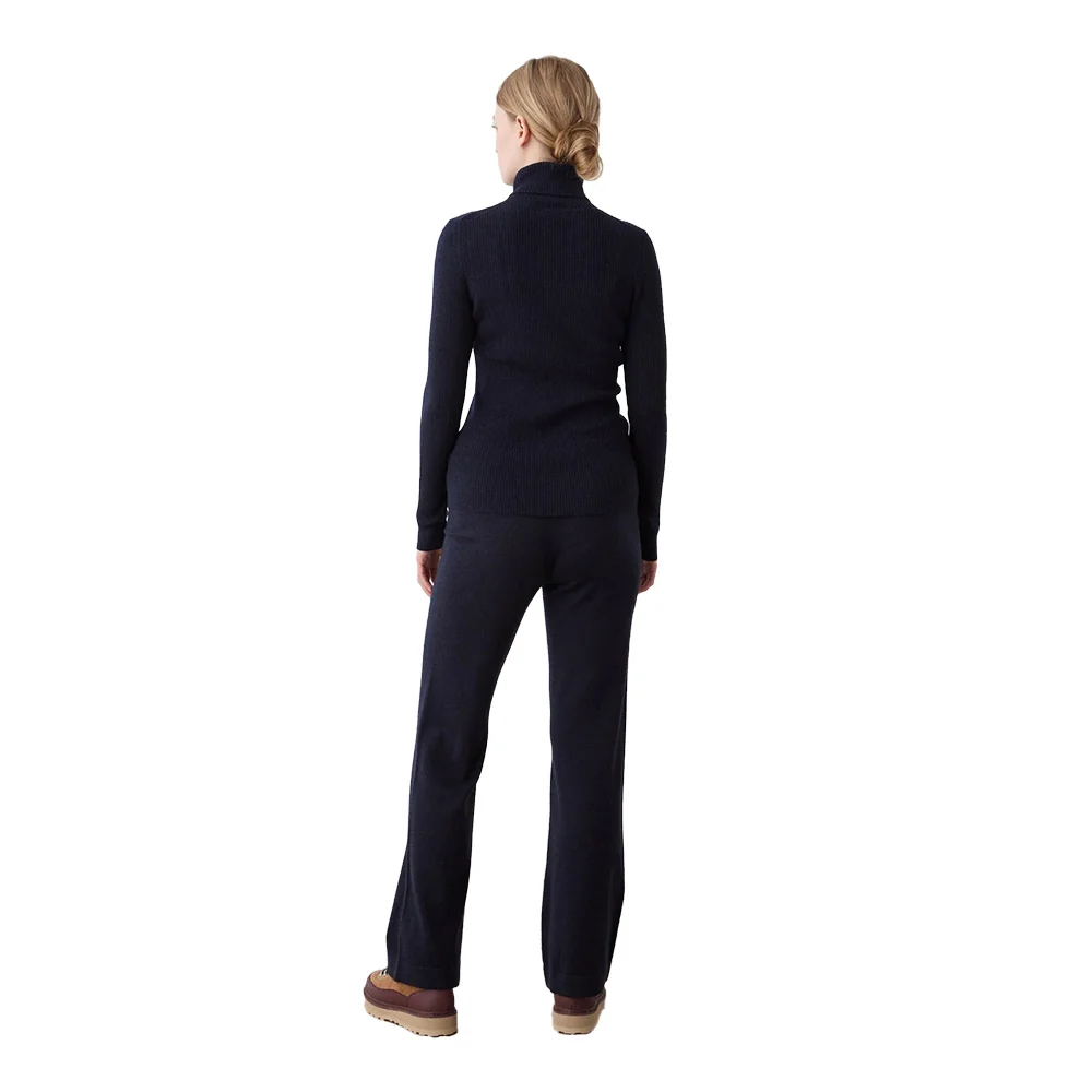 We Norwegians Women's Geilo Turtleneck - Image 9